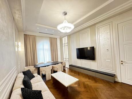 Kirayə 3 otaqlı mənzil, 135 m², Ağ şəhər: 5 000 ₼/ay 3