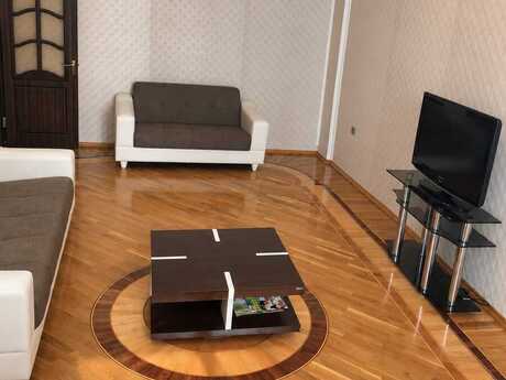 Kirayə 3 otaqlı mənzil, 105 m², Nizami: 1 100 ₼/ay 5