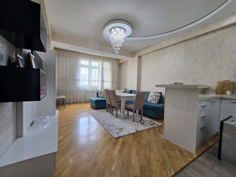 2-комн. · 71 m² · 10/17 этаж, Qara Qarayev