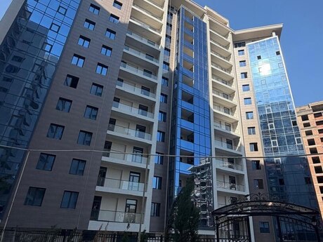 Elan №6475377 - Bakı, Nizami m., 2 otaqlı, 72 m², 4/14 mərtəbə