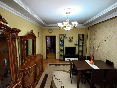 Объявление №6475288 - Баку, м. Дернегюль, 2-комн., 70 м², 5/18 этаж