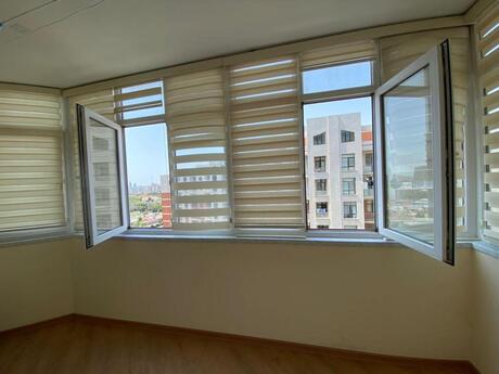 2-room apartment, 61 m², 8 Noyabr: 240 000 ₼ 5