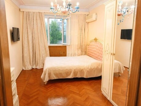 Объявление №6475375 - Баку, Хатаинский р., 3-комн., 80 м², 4/9 этаж