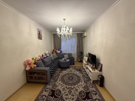Объявление №6473969 - Баку, м. Ахмедлы, 2-комн., 65 м², 6/9 этаж