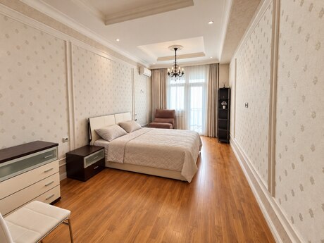Аренда: 4-комнатная квартира, 200 м², Şah İsmayıl Xətai: 2 400 ₼/мес 5