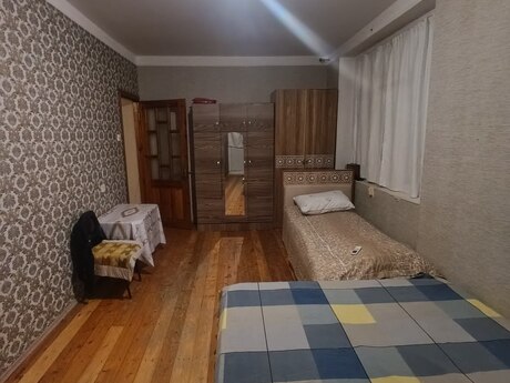 1 rooms · 40 m² · floor 4/5, Azadlıq Prospekti