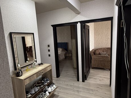 3 rooms · 70 m² · floor 9/9, Bakıxanov