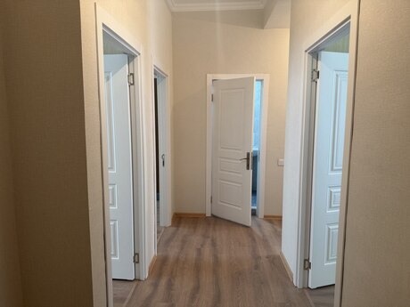 3-room apartment for rent, 80 m², Binəqədi: 700 ₼/mo 3