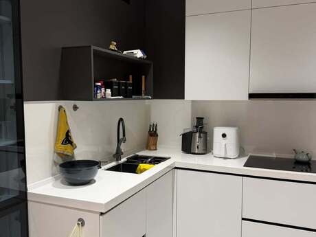 Kirayə 2 otaqlı mənzil, 80 m², 28 May: 2 000 ₼/ay 5