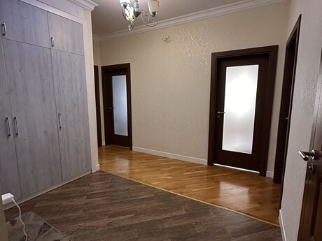3 otaqlı mənzil, 125 m², Badamdar: 390 000 ₼ 2