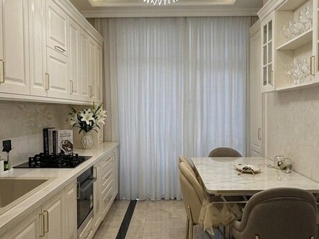 2 otaqlı mənzil, 100 m², 8 Noyabr: 335 000 ₼ 4