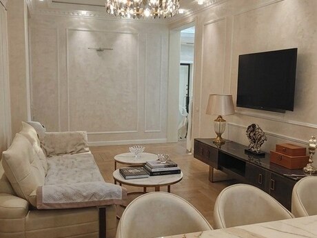 2 otaqlı mənzil, 100 m², 8 Noyabr: 335 000 ₼ 2