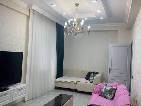 3 otaqlı mənzil, 125 m², İnşaatçılar: 320 000 ₼ 5