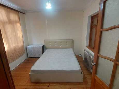 3-room apartment for rent, 65 m², Köhnə Günəşli: 400 ₼/mo 3