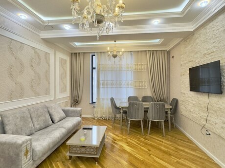 Elan №6475746 - Bakı, Qara Qarayev m., 2 otaqlı, 90 m², 7/16 mərtəbə