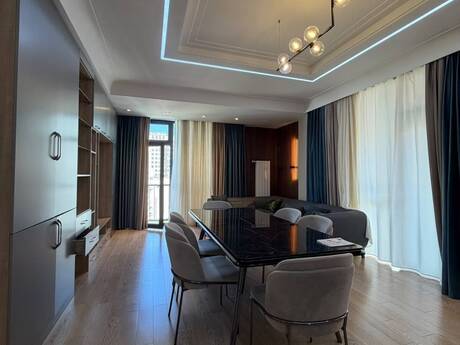 Kirayə 3 otaqlı mənzil, 110 m², 28 May: 1 550 ₼/ay 2
