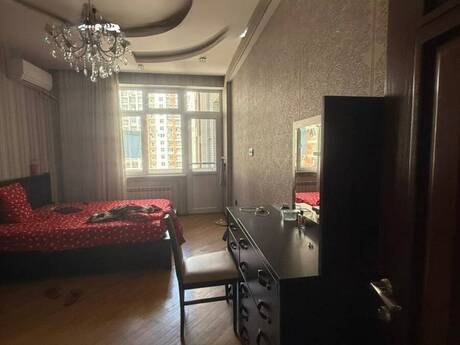 Аренда: 2-комнатная квартира, 105 м², Nəriman Nərimanov: 425 ₼/мес 2