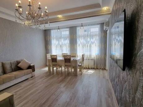 3-room apartment for rent, 90 m², Xalqlar Dostluğu: 1 000 ₼/mo 2