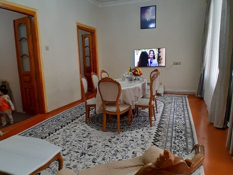 3 otaqlı mənzil, 100 m², Sahil: 350 000 ₼ 3