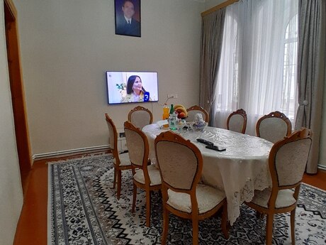 3 otaqlı mənzil, 100 m², Sahil: 350 000 ₼ 2