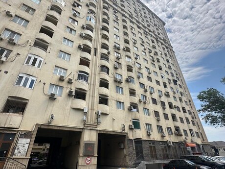 4 otaq · 153 m² · 8/19 mərtəbə, Nəriman Nərimanov