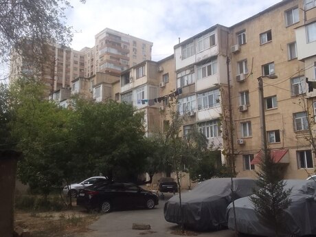 1 İnşaatçılar