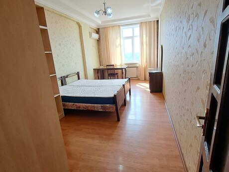 2 otaq · 48 m² · 12/13 mərtəbə, İnşaatçılar
