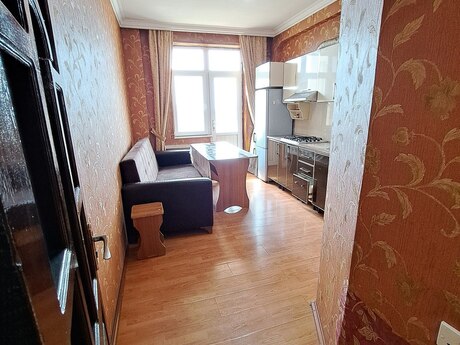 Kirayə 2 otaqlı mənzil, 48 m², İnşaatçılar: 500 ₼/ay 3
