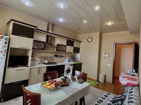 3 otaqlı mənzil, 120 m², İnşaatçılar: 340 000 ₼ 5