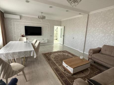 4-room apartment for rent, 100 m², Xalqlar Dostluğu: 1 000 ₼/mo 2