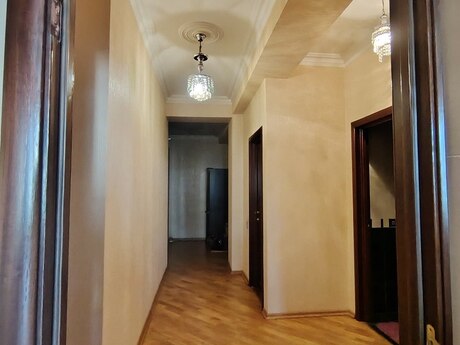 3-room apartment for rent, 110 m², İnşaatçılar: 150 ₼/mo 4