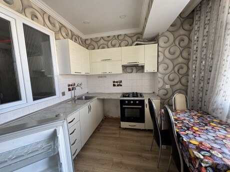 Kirayə 2 otaqlı mənzil, 55 m², Neftçilər: 550 ₼/ay 4