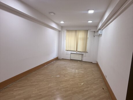 3 otaqlı mənzil, 160 m², İnşaatçılar: 305 000 ₼ 5