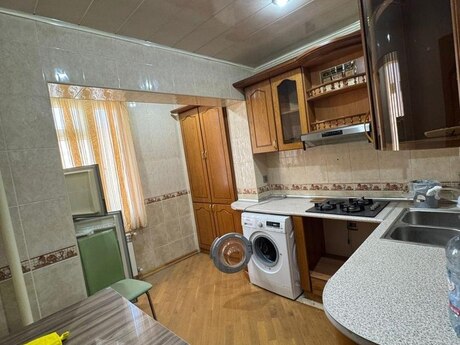 5-room apartment for rent, 120 m², Əhmədli: 700 ₼/mo 3