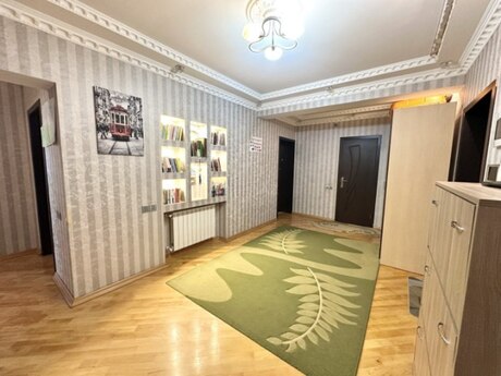 4-room apartment, 155 m², Nəriman Nərimanov: 365 000 ₼ 5