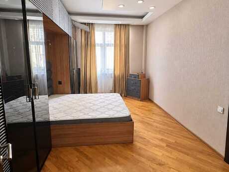 Kirayə 3 otaqlı mənzil, 120 m², Qara Qarayev: 1 100 ₼/ay 3