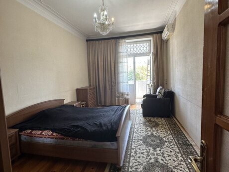 3-комнатная квартира, 85 м², Qara Qarayev: 220 000 ₼ 4