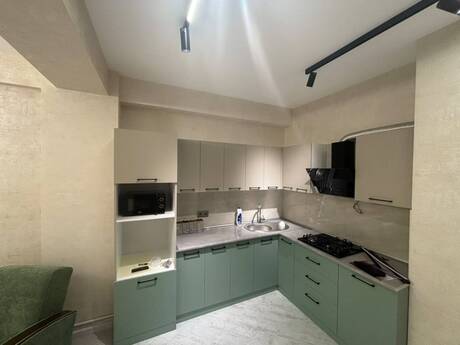 Аренда: 3-комнатная квартира, 110 м², Elmlər Akademiyası: 900 ₼/мес 4