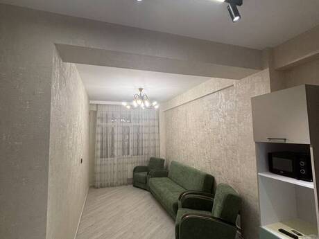 Аренда: 3-комнатная квартира, 110 м², Elmlər Akademiyası: 900 ₼/мес 3