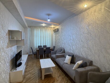 2 otaq · 68 m² · 14/19 mərtəbə, 20 Yanvar