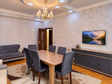 Elan №6476307 - Bakı, Nəriman Nərimanov m., 2 otaqlı, 100 m², 14/17 mərtəbə