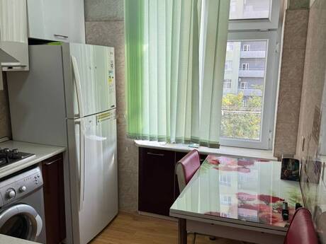 2-room apartment for rent, 60 m², Həzi Aslanov: 600 ₼/mo 5