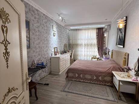 4 otaqlı mənzil, 235 m², Şah İsmayıl Xətai: 580 000 ₼ 4