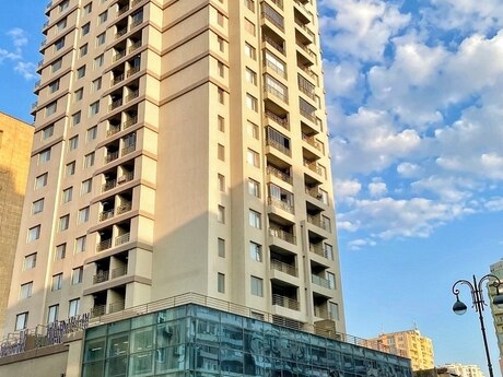 Elan №6476476 - Bakı, İnşaatçılar m., 3 otaqlı, 95 m², 12/20 mərtəbə