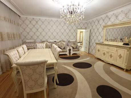 4-комнатная квартира, 120 м², Bakıxanov: 278 000 ₼ 4