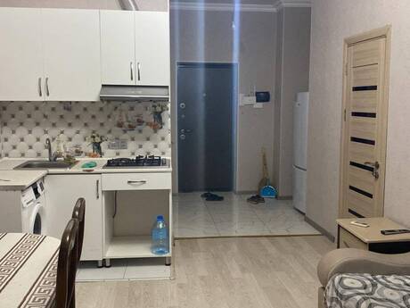 2 rooms · 45 m² · floor 8/16, Neftçilər