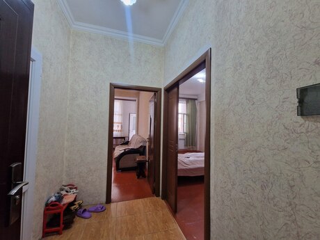 1-room apartment for rent, 55 m², Neftçilər: 550 ₼/mo 4