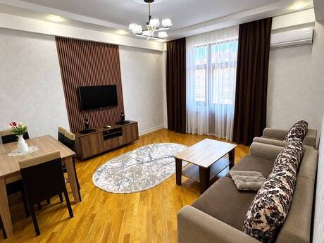 Elan №6476667 - Bakı, Şah İsmayıl Xətai m., 2 otaqlı, 75 m², 14/16 mərtəbə
