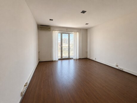 3 otaqlı mənzil, 100 m², Sahil: 295 000 ₼ 2