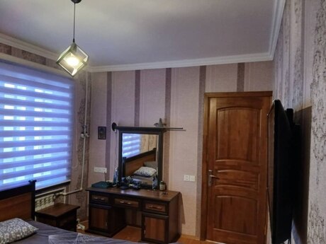 Elan №6476725 - Bakı, Qaraçuxur q., 2 otaqlı, 60 m², 6/9 mərtəbə